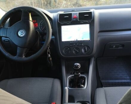 Черный Фольксваген Гольф, объемом двигателя 1.9 л и пробегом 235 тыс. км за 5200 $, фото 23 на Automoto.ua