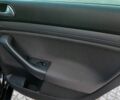 Черный Фольксваген Гольф, объемом двигателя 1.6 л и пробегом 278 тыс. км за 5900 $, фото 5 на Automoto.ua