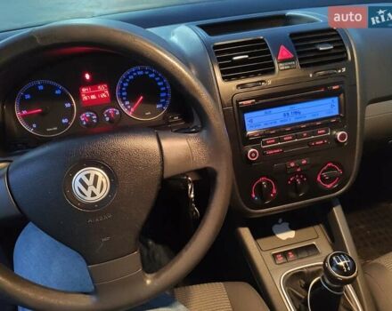 Черный Фольксваген Гольф, объемом двигателя 1.9 л и пробегом 320 тыс. км за 6400 $, фото 17 на Automoto.ua