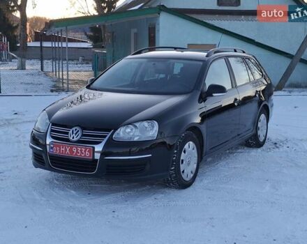 Черный Фольксваген Гольф, объемом двигателя 1.4 л и пробегом 235 тыс. км за 5450 $, фото 5 на Automoto.ua