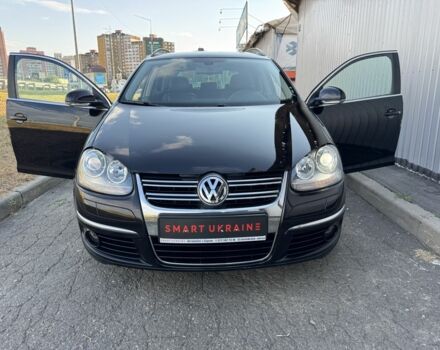 Черный Фольксваген Гольф, объемом двигателя 1.4 л и пробегом 190 тыс. км за 7950 $, фото 4 на Automoto.ua