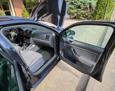 Чорний Фольксваген Гольф, об'ємом двигуна 1.6 л та пробігом 199 тис. км за 6100 $, фото 26 на Automoto.ua