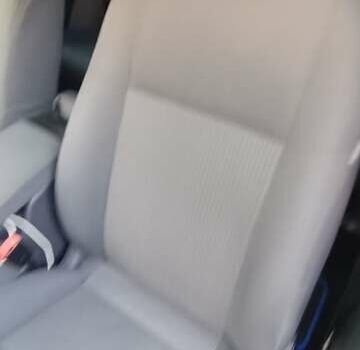 Черный Фольксваген Гольф, объемом двигателя 1.9 л и пробегом 339 тыс. км за 6000 $, фото 10 на Automoto.ua