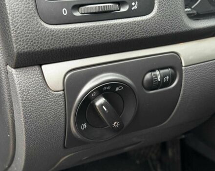 Чорний Фольксваген Гольф, об'ємом двигуна 1.4 л та пробігом 254 тис. км за 6990 $, фото 12 на Automoto.ua