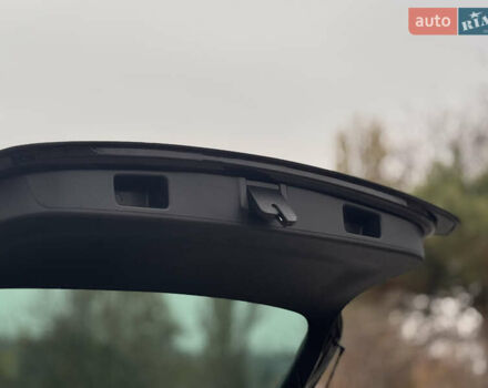 Черный Фольксваген Гольф, объемом двигателя 1.4 л и пробегом 252 тыс. км за 6700 $, фото 18 на Automoto.ua