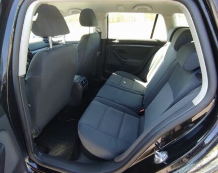 Черный Фольксваген Гольф, объемом двигателя 0 л и пробегом 220 тыс. км за 6600 $, фото 6 на Automoto.ua