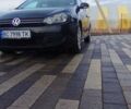Черный Фольксваген Гольф, объемом двигателя 1.6 л и пробегом 145 тыс. км за 8000 $, фото 1 на Automoto.ua