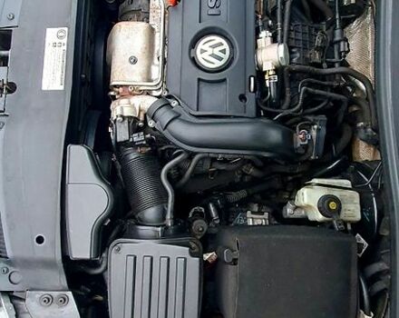 Черный Фольксваген Гольф, объемом двигателя 1.4 л и пробегом 213 тыс. км за 7500 $, фото 5 на Automoto.ua