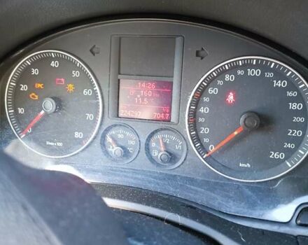 Черный Фольксваген Гольф, объемом двигателя 1.6 л и пробегом 224 тыс. км за 5200 $, фото 29 на Automoto.ua