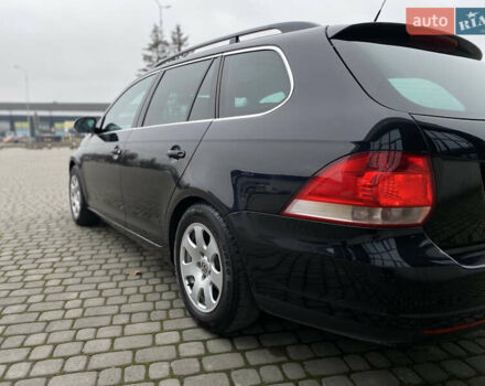 Черный Фольксваген Гольф, объемом двигателя 1.39 л и пробегом 312 тыс. км за 4899 $, фото 20 на Automoto.ua