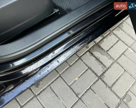 Черный Фольксваген Гольф, объемом двигателя 1.6 л и пробегом 270 тыс. км за 6600 $, фото 5 на Automoto.ua