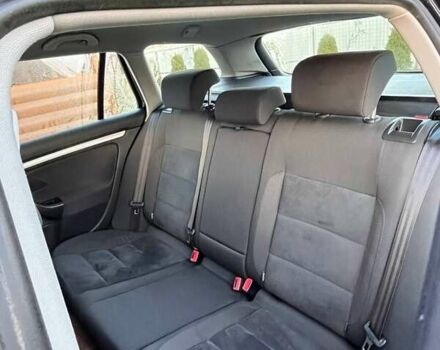 Черный Фольксваген Гольф, объемом двигателя 1.39 л и пробегом 220 тыс. км за 7200 $, фото 2 на Automoto.ua