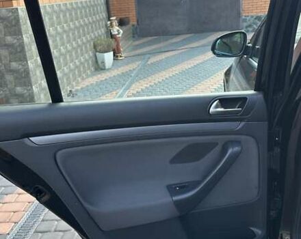 Чорний Фольксваген Гольф, об'ємом двигуна 1.6 л та пробігом 175 тис. км за 7000 $, фото 29 на Automoto.ua