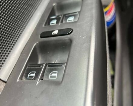 Черный Фольксваген Гольф, объемом двигателя 1.9 л и пробегом 280 тыс. км за 6500 $, фото 12 на Automoto.ua