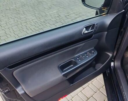 Черный Фольксваген Гольф, объемом двигателя 1.39 л и пробегом 166 тыс. км за 7200 $, фото 35 на Automoto.ua