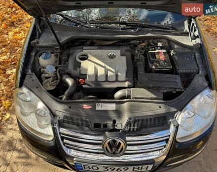 Черный Фольксваген Гольф, объемом двигателя 1.9 л и пробегом 293 тыс. км за 6000 $, фото 52 на Automoto.ua