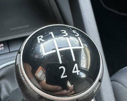 Чорний Фольксваген Гольф, об'ємом двигуна 1.6 л та пробігом 175 тис. км за 7000 $, фото 25 на Automoto.ua