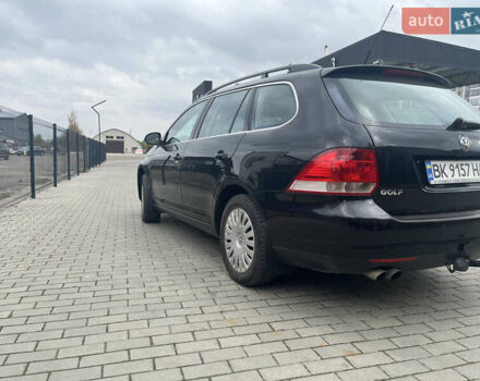 Черный Фольксваген Гольф, объемом двигателя 1.39 л и пробегом 210 тыс. км за 5150 $, фото 11 на Automoto.ua