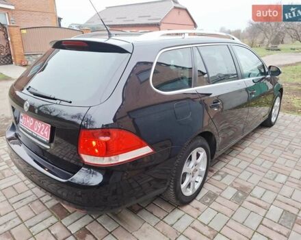 Черный Фольксваген Гольф, объемом двигателя 1.4 л и пробегом 223 тыс. км за 7350 $, фото 16 на Automoto.ua