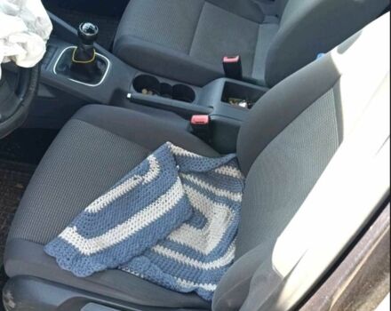 Черный Фольксваген Гольф, объемом двигателя 1.4 л и пробегом 176 тыс. км за 2350 $, фото 7 на Automoto.ua