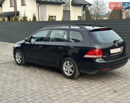Черный Фольксваген Гольф, объемом двигателя 1.4 л и пробегом 260 тыс. км за 4350 $, фото 3 на Automoto.ua