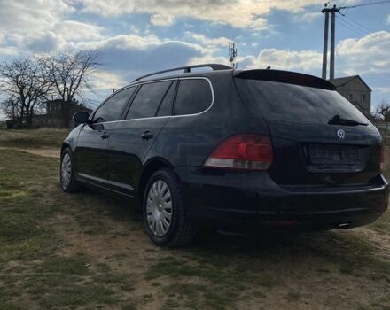 Черный Фольксваген Гольф, объемом двигателя 2 л и пробегом 310 тыс. км за 6799 $, фото 2 на Automoto.ua