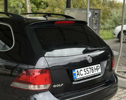 Черный Фольксваген Гольф, объемом двигателя 1.39 л и пробегом 190 тыс. км за 5850 $, фото 5 на Automoto.ua