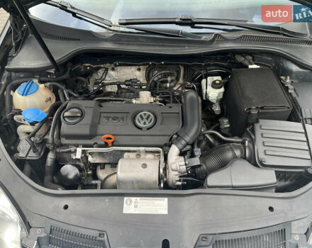 Черный Фольксваген Гольф, объемом двигателя 1.39 л и пробегом 210 тыс. км за 5150 $, фото 17 на Automoto.ua
