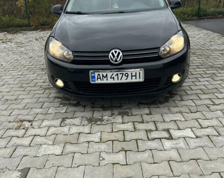 Черный Фольксваген Гольф, объемом двигателя 1.6 л и пробегом 242 тыс. км за 7600 $, фото 7 на Automoto.ua