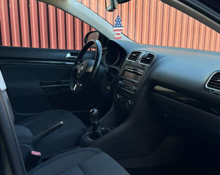 Черный Фольксваген Гольф, объемом двигателя 1.39 л и пробегом 190 тыс. км за 5850 $, фото 11 на Automoto.ua