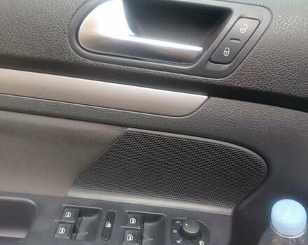 Черный Фольксваген Гольф, объемом двигателя 1.39 л и пробегом 198 тыс. км за 6200 $, фото 17 на Automoto.ua