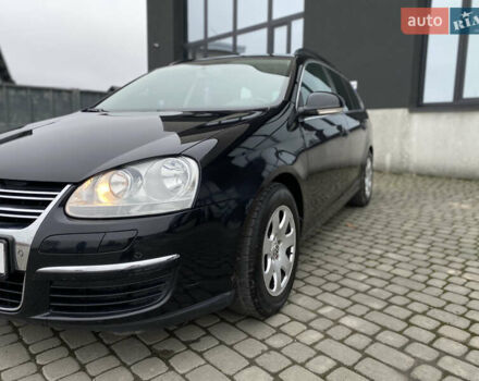 Черный Фольксваген Гольф, объемом двигателя 1.39 л и пробегом 312 тыс. км за 4899 $, фото 15 на Automoto.ua