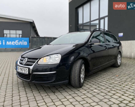 Черный Фольксваген Гольф, объемом двигателя 1.39 л и пробегом 312 тыс. км за 4899 $, фото 6 на Automoto.ua