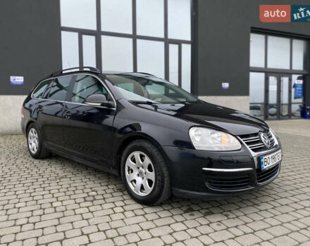 Черный Фольксваген Гольф, объемом двигателя 1.39 л и пробегом 312 тыс. км за 4899 $, фото 13 на Automoto.ua