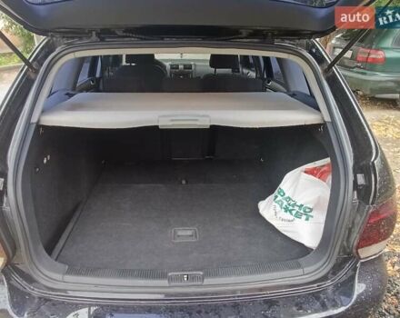 Фольксваген Гольф 2009 в Кропивницком (Кировограде) на Automoto.ua Черный Фольксваген Гольф, объемом двигателя 1.97 л и пробегом 210 тыс. км за 6500 $, фото 4 на Automoto.ua