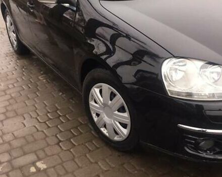 Черный Фольксваген Гольф, объемом двигателя 1.4 л и пробегом 190 тыс. км за 6450 $, фото 6 на Automoto.ua