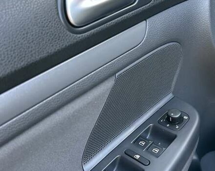 Чорний Фольксваген Гольф, об'ємом двигуна 1.6 л та пробігом 175 тис. км за 7000 $, фото 20 на Automoto.ua