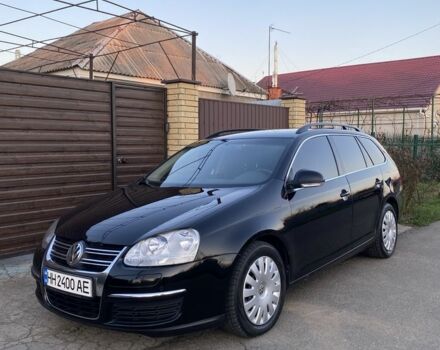 Черный Фольксваген Гольф, объемом двигателя 2 л и пробегом 310 тыс. км за 6799 $, фото 1 на Automoto.ua