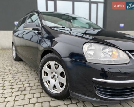 Черный Фольксваген Гольф, объемом двигателя 1.39 л и пробегом 312 тыс. км за 4899 $, фото 9 на Automoto.ua