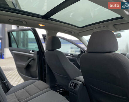 Черный Фольксваген Гольф, объемом двигателя 1.39 л и пробегом 312 тыс. км за 4899 $, фото 40 на Automoto.ua