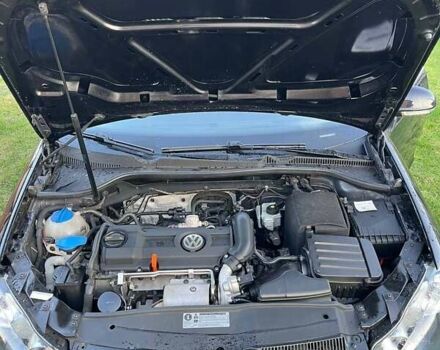 Черный Фольксваген Гольф, объемом двигателя 1.39 л и пробегом 220 тыс. км за 7200 $, фото 5 на Automoto.ua