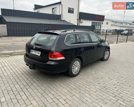Черный Фольксваген Гольф, объемом двигателя 1.39 л и пробегом 210 тыс. км за 5150 $, фото 3 на Automoto.ua