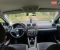 Черный Фольксваген Гольф, объемом двигателя 1.4 л и пробегом 206 тыс. км за 5900 $, фото 12 на Automoto.ua