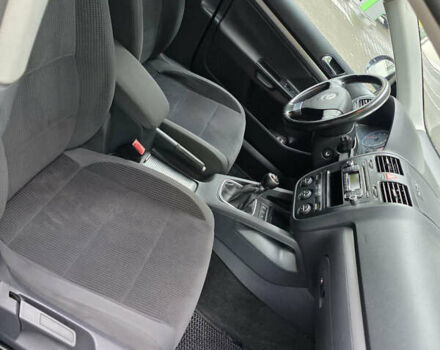 Черный Фольксваген Гольф, объемом двигателя 1.39 л и пробегом 237 тыс. км за 5500 $, фото 4 на Automoto.ua