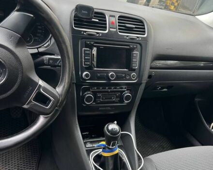 Черный Фольксваген Гольф, объемом двигателя 2 л и пробегом 290 тыс. км за 6900 $, фото 9 на Automoto.ua