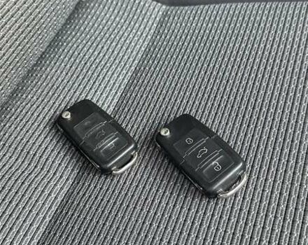 Чорний Фольксваген Гольф, об'ємом двигуна 1.6 л та пробігом 175 тис. км за 7000 $, фото 46 на Automoto.ua