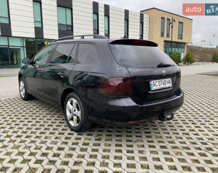 Черный Фольксваген Гольф, объемом двигателя 1.9 л и пробегом 263 тыс. км за 5799 $, фото 3 на Automoto.ua