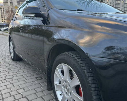 Черный Фольксваген Гольф, объемом двигателя 1.9 л и пробегом 263 тыс. км за 6200 $, фото 5 на Automoto.ua