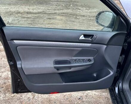 Чорний Фольксваген Гольф, об'ємом двигуна 1.39 л та пробігом 198 тис. км за 2500 $, фото 10 на Automoto.ua