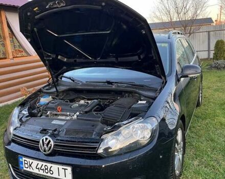 Черный Фольксваген Гольф, объемом двигателя 1.39 л и пробегом 220 тыс. км за 7200 $, фото 6 на Automoto.ua
